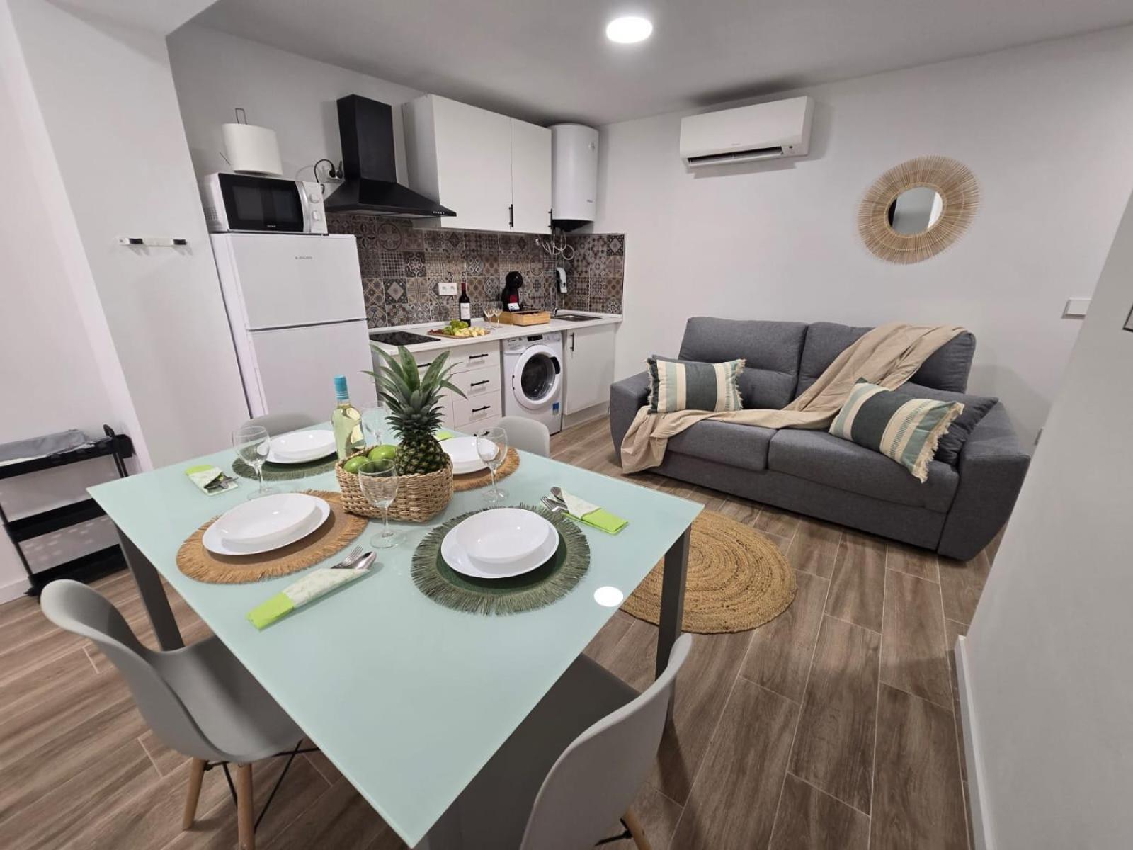 Suites Alameda Centro Levante เบนิดอร์ม ภายนอก รูปภาพ